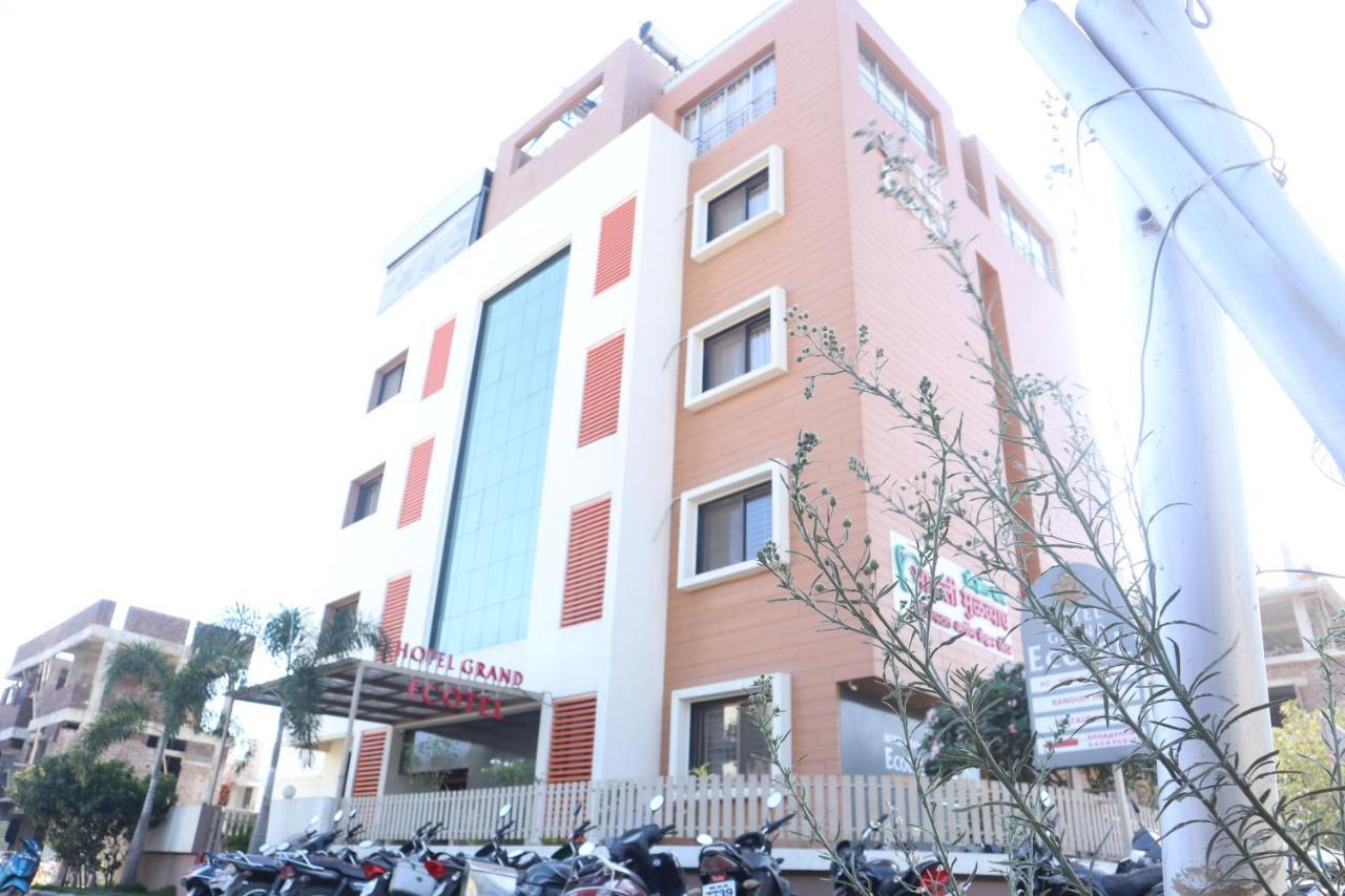 Hotel Grand Ecotel, Aurangabad Exterior photo