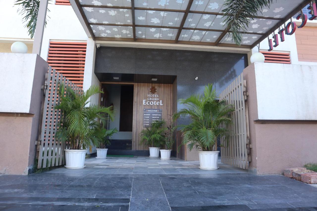 Hotel Grand Ecotel, Aurangabad Exterior photo