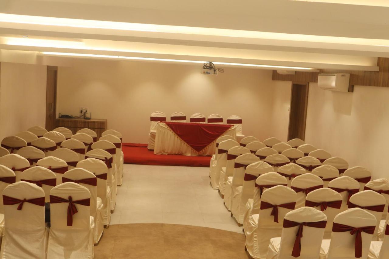 Hotel Grand Ecotel, Aurangabad Exterior photo