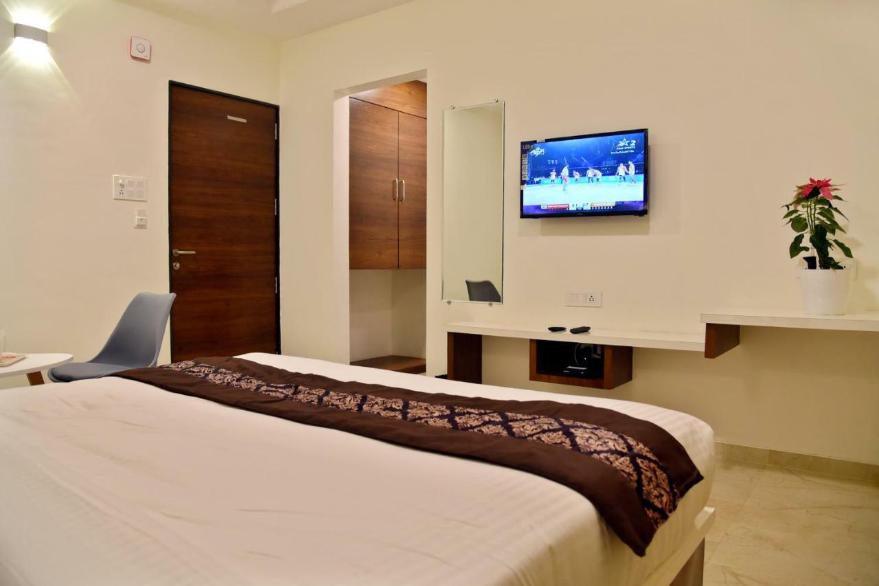 Hotel Grand Ecotel, Aurangabad Exterior photo